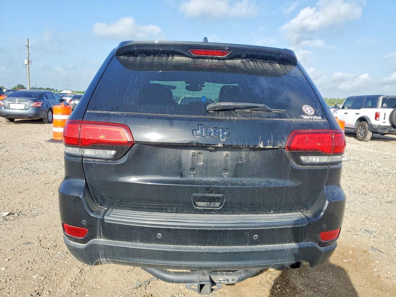 2019 Jeep Grand Cherokee Laredo - zdjęcie 6