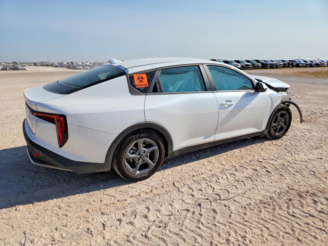 2025 Kia K4 Lxs - zdjęcie 3