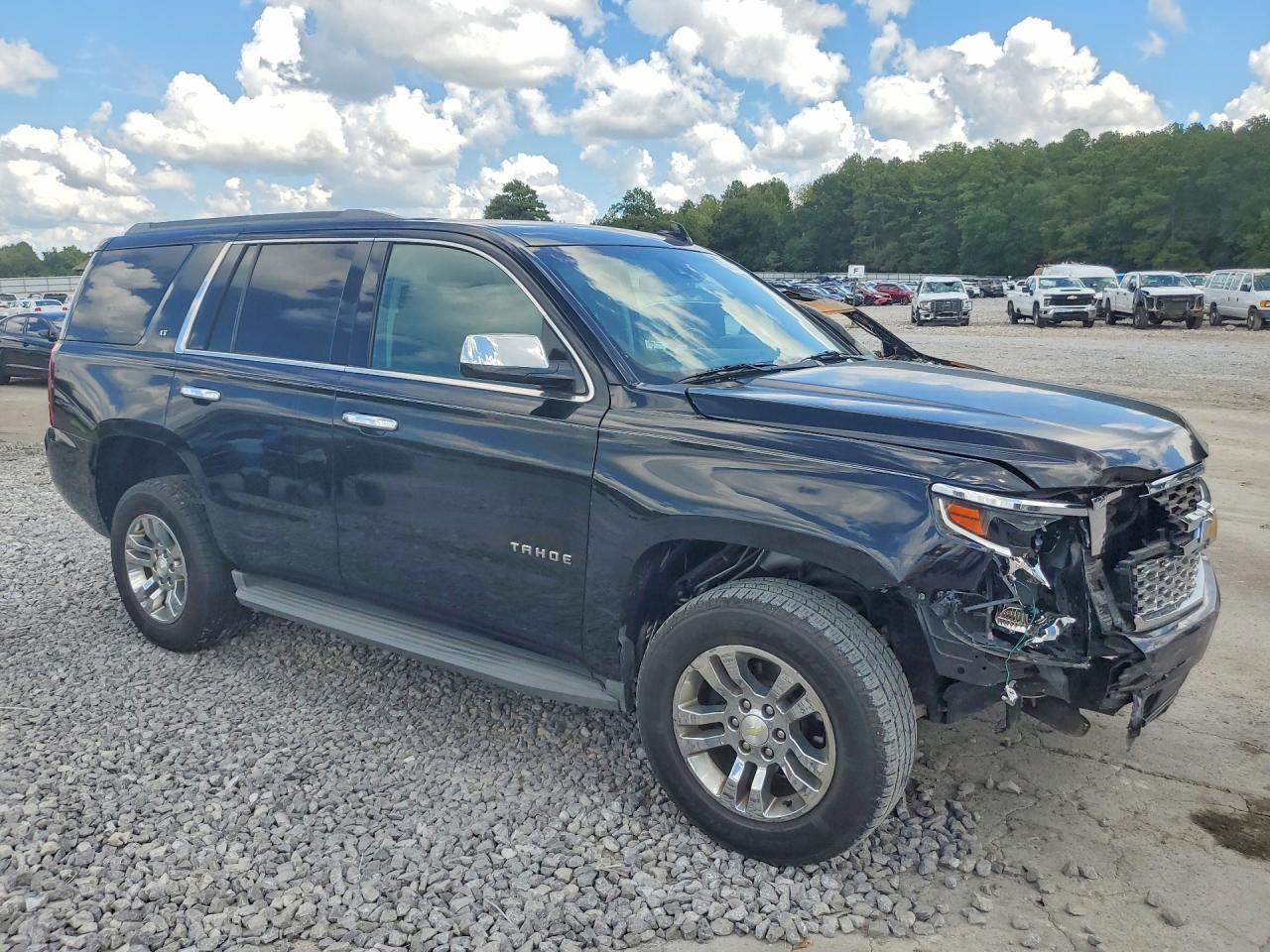 2015 Chevrolet Tahoe C1500 Lt - zdjęcie 4
