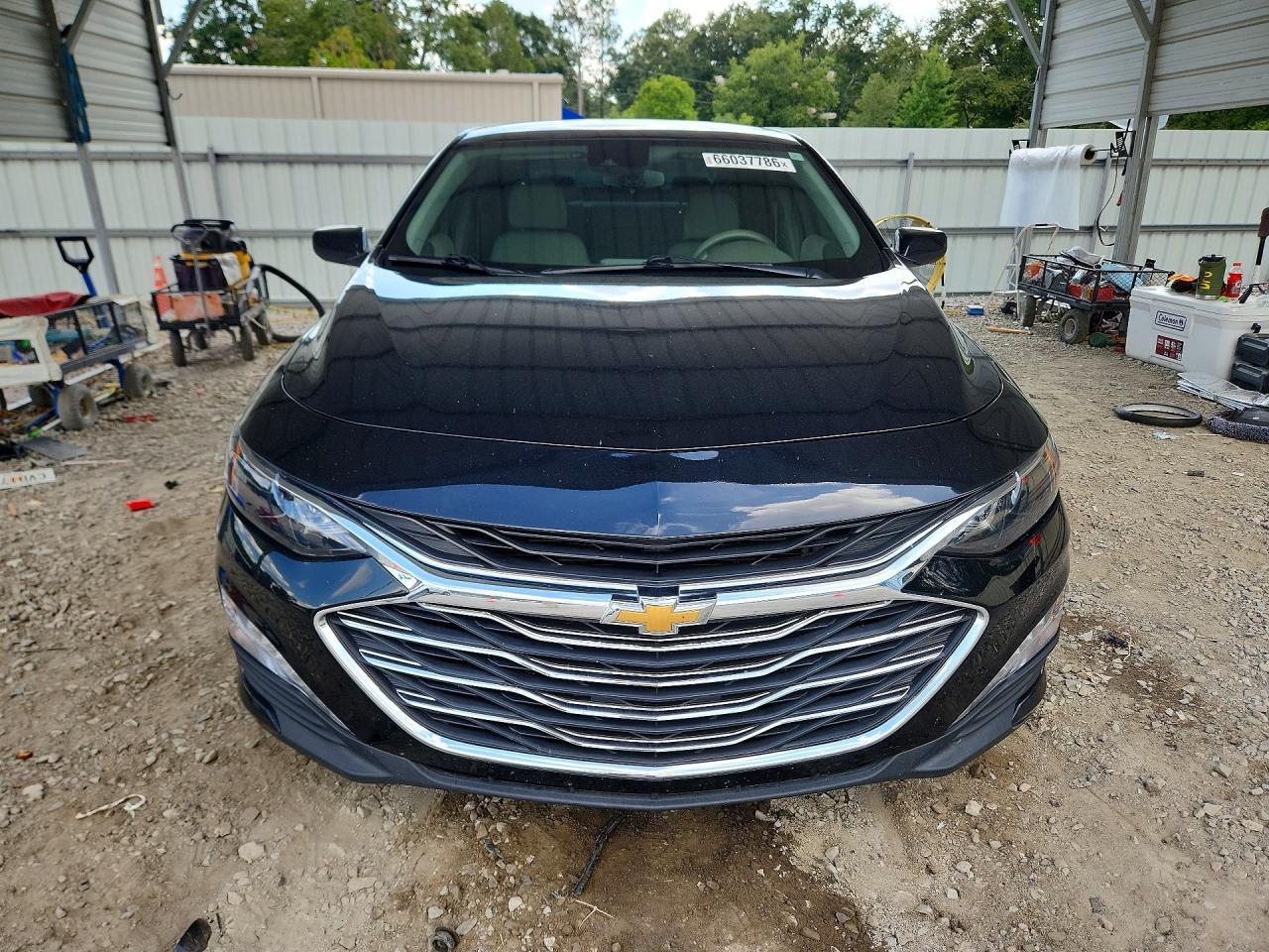 2025 Chevrolet Malibu Lt - zdjęcie 5