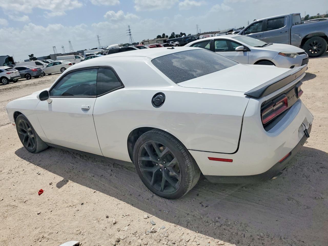 2019 Dodge Challenger Sxt - zdjęcie 2