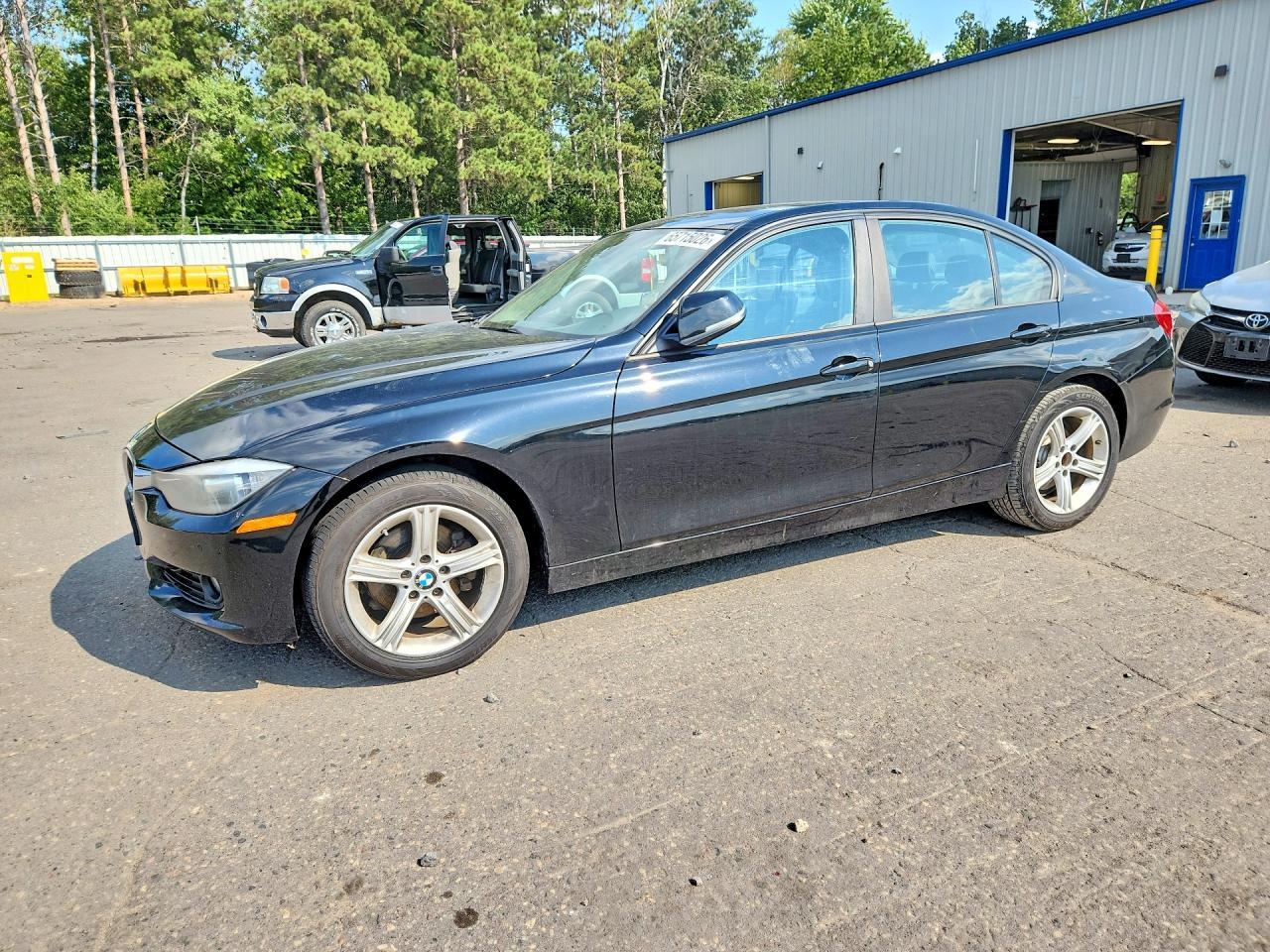 2014 BMW 328 Xi Sulev - zdjęcie główne