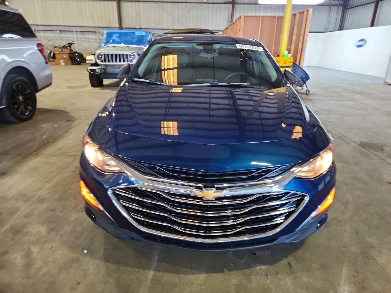 2019 Chevrolet Malibu Ls - zdjęcie 5