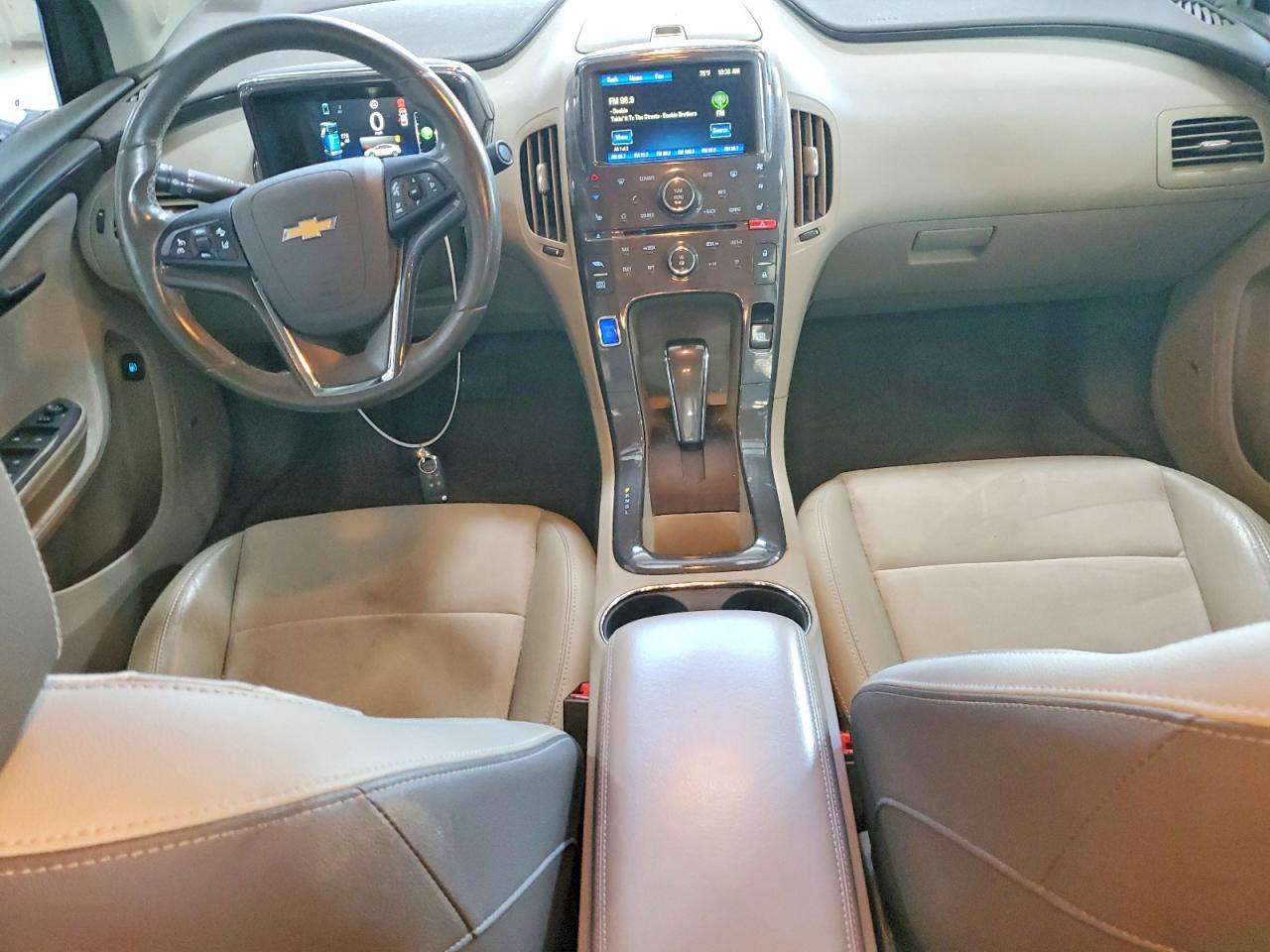 2014 Chevrolet Volt - zdjęcie 8