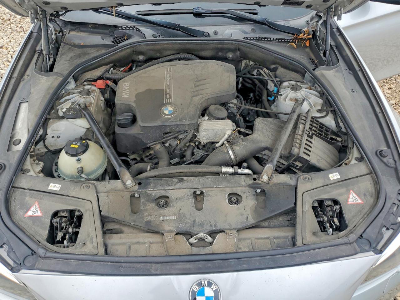 2015 BMW Seria 5 528i - zdjęcie 11