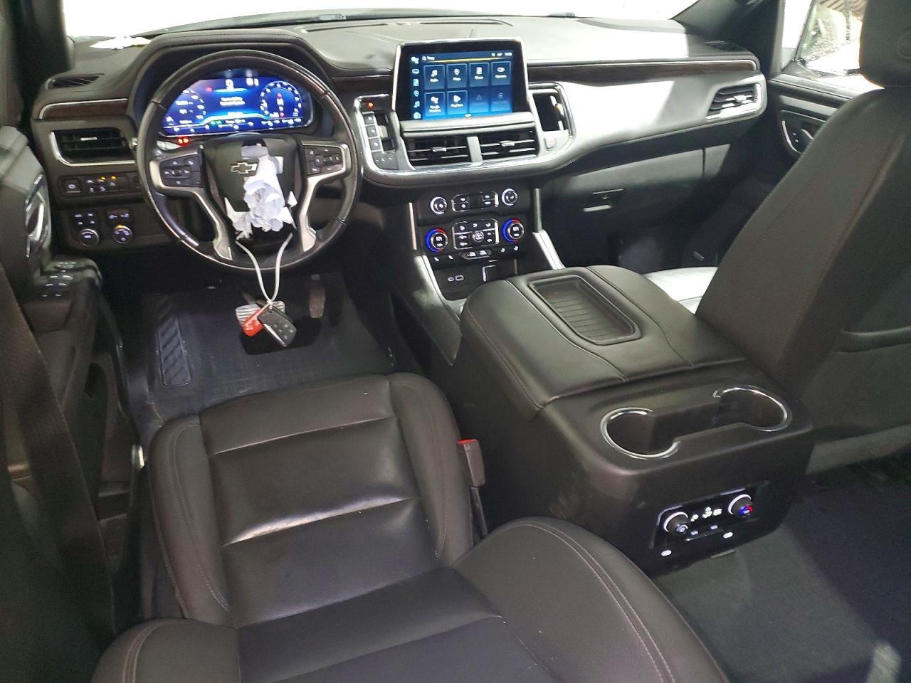2023 Chevrolet Suburban K1500 Z71 - zdjęcie 8
