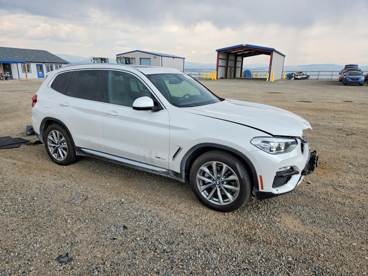 2018 BMW X3 xDrive30I - zdjęcie 4