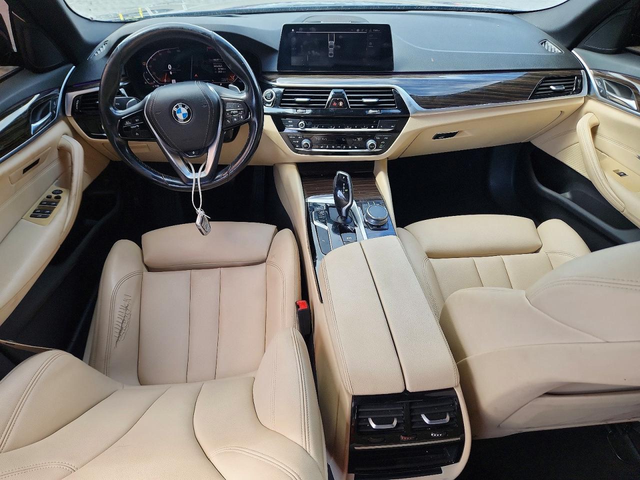 2020 BMW Seria 5 530i - zdjęcie 8