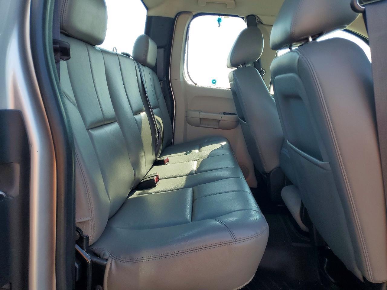 2013 Chevrolet Silverado C1500 - zdjęcie 10