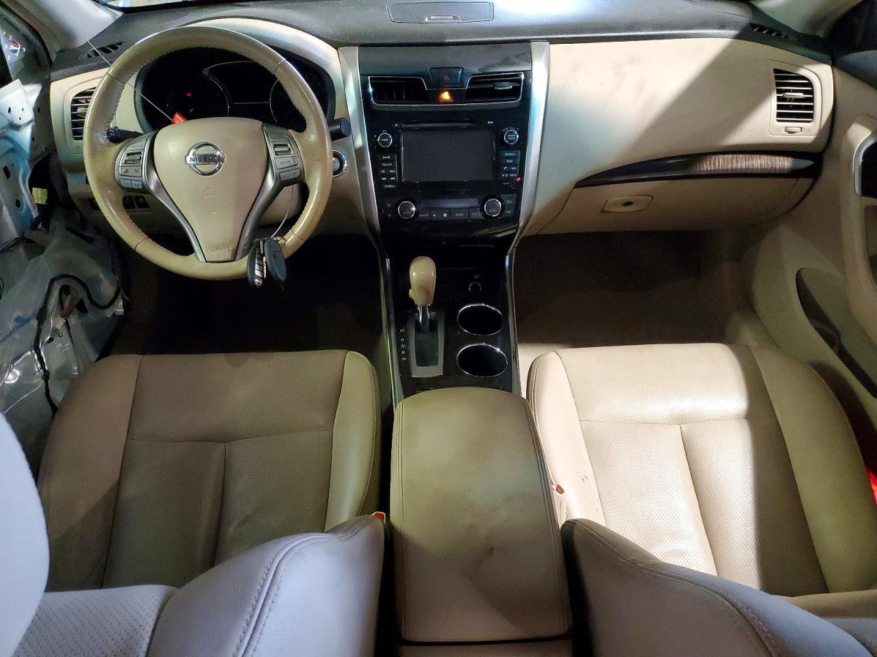 2013 Nissan Altima 2.5 - zdjęcie 8