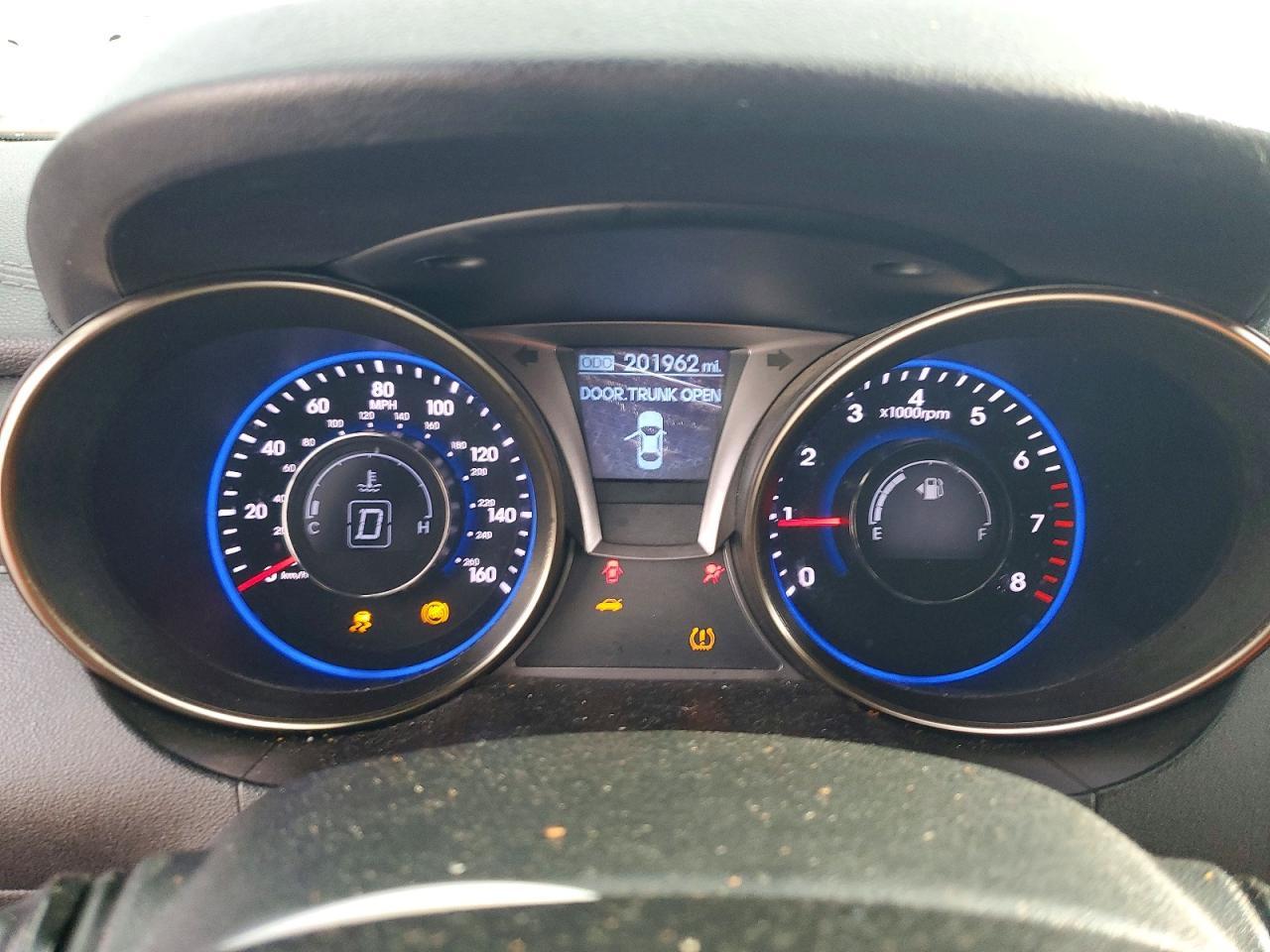 2013 Hyundai Genesis Coupe 2.0T Premium - zdjęcie 9