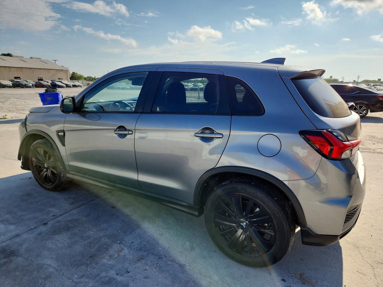 2024 Mitsubishi Outlander Sport S/Se - zdjęcie 2