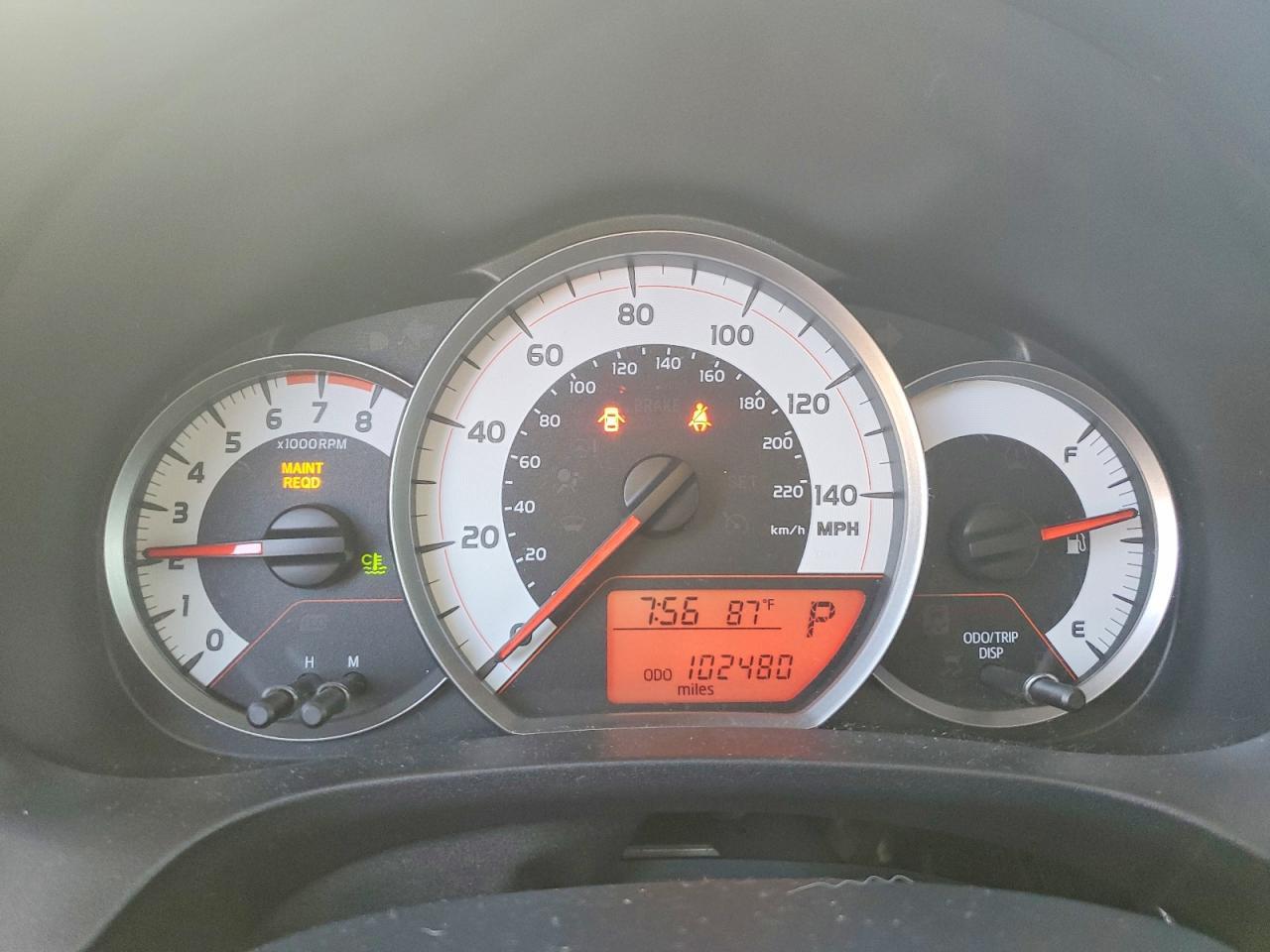 2013 Toyota Yaris 5-Door Se - zdjęcie 9