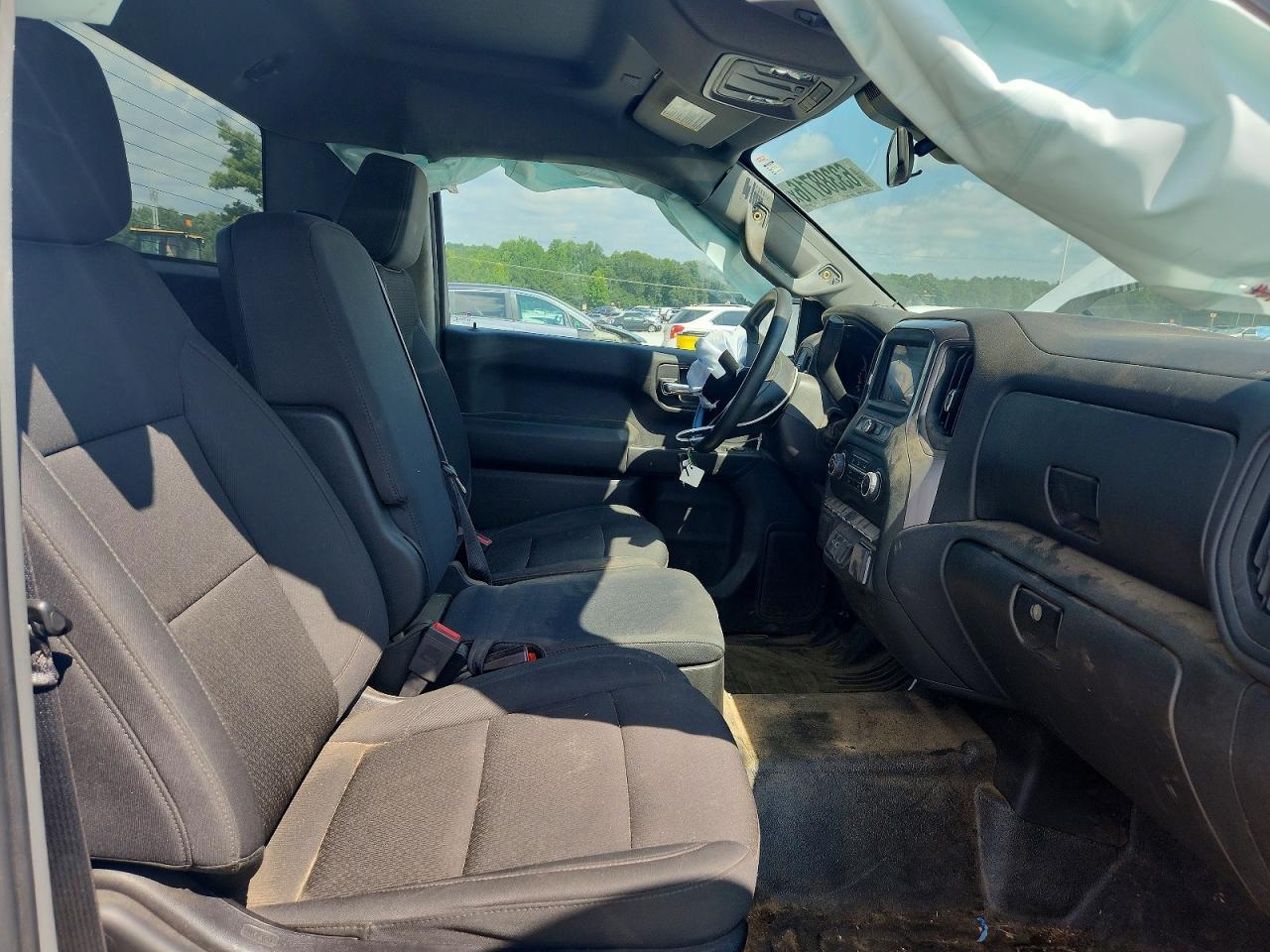 2024 Chevrolet Silverado C1500 - zdjęcie 10