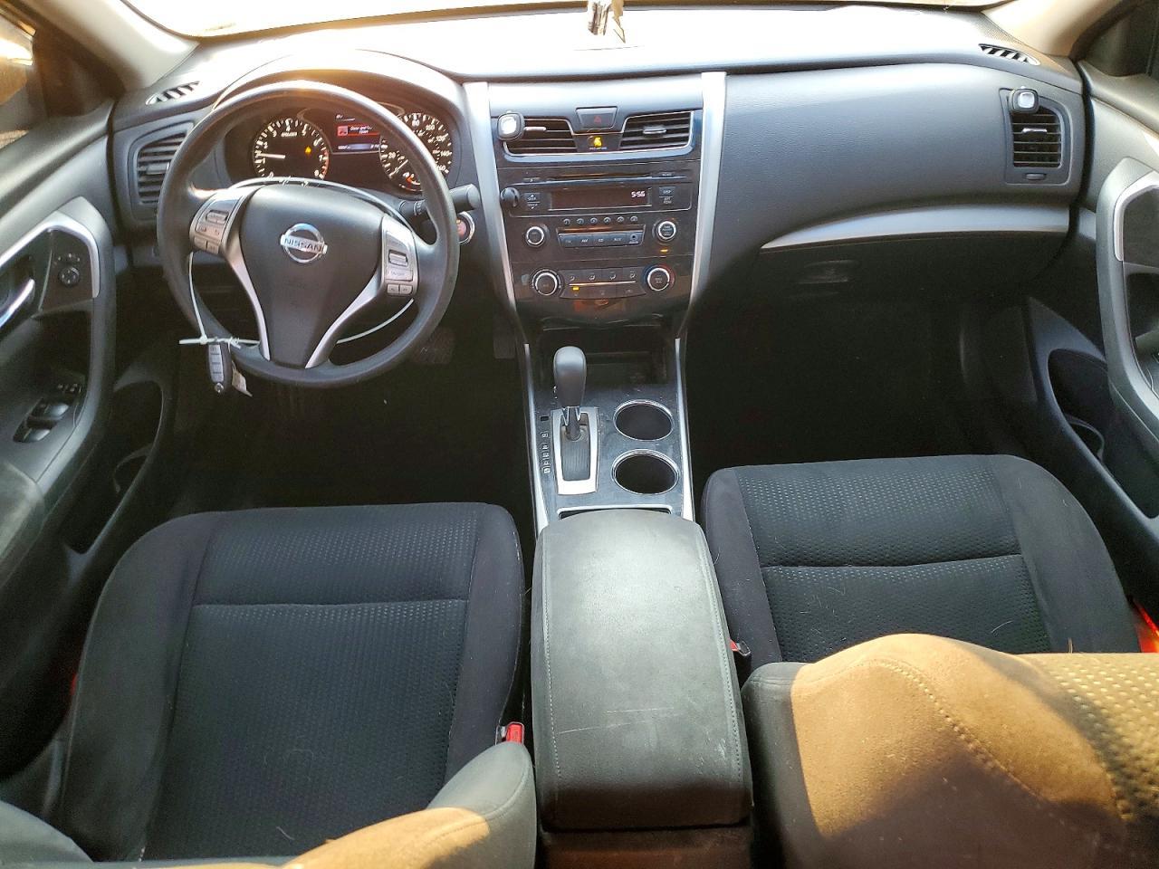 2014 Nissan Altima 2.5 S - zdjęcie 8