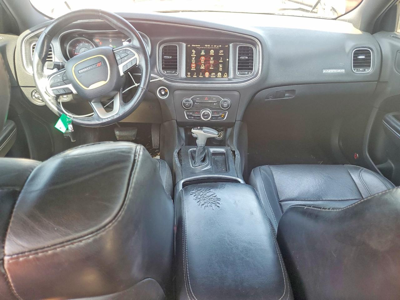 2015 Dodge Charger Sxt - zdjęcie 8