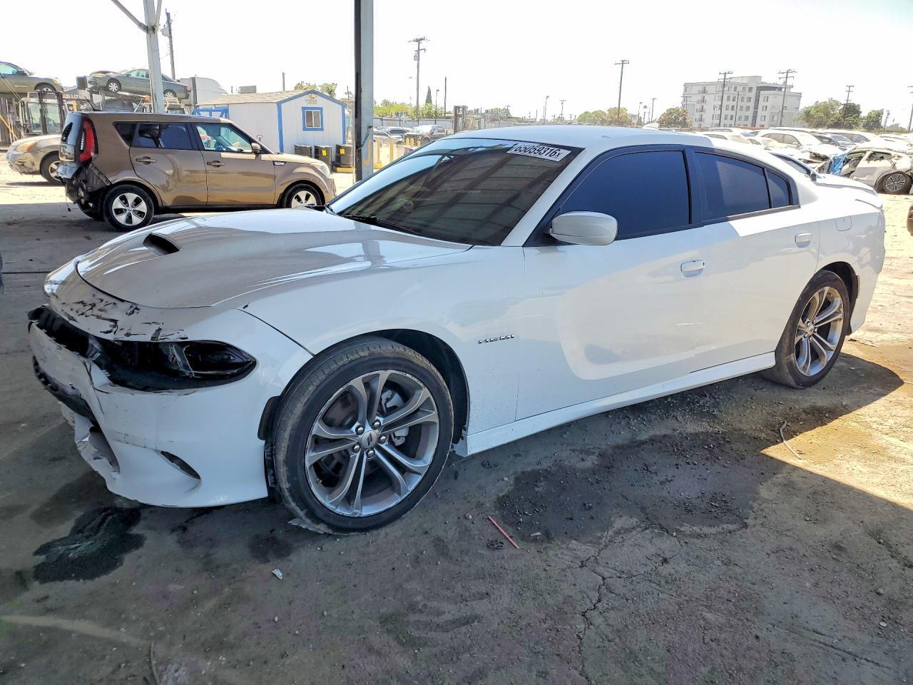 2022 Dodge Charger R/T - zdjęcie główne