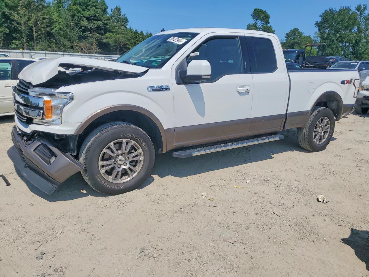 2020 Ford F150 Super Cab - zdjęcie główne