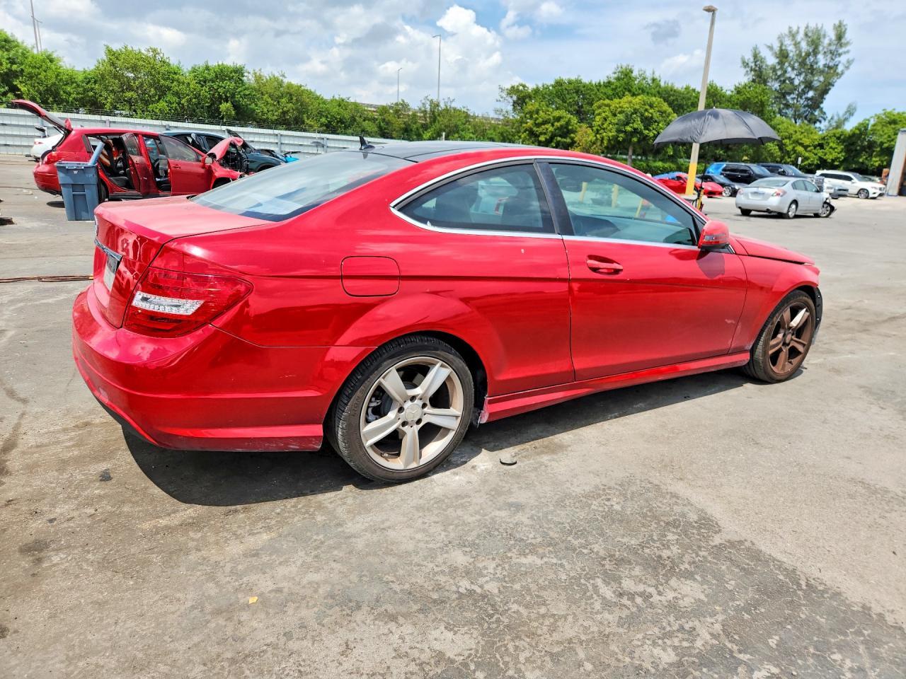 2013 Mercedes-Benz C 250 - zdjęcie 3