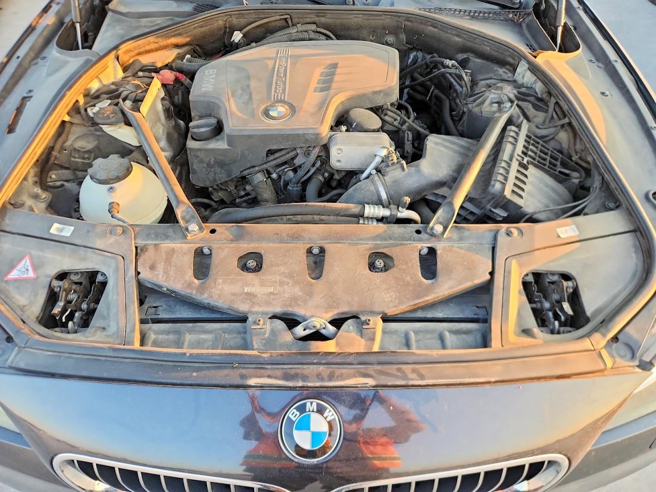 2014 BMW 528 I - zdjęcie 11