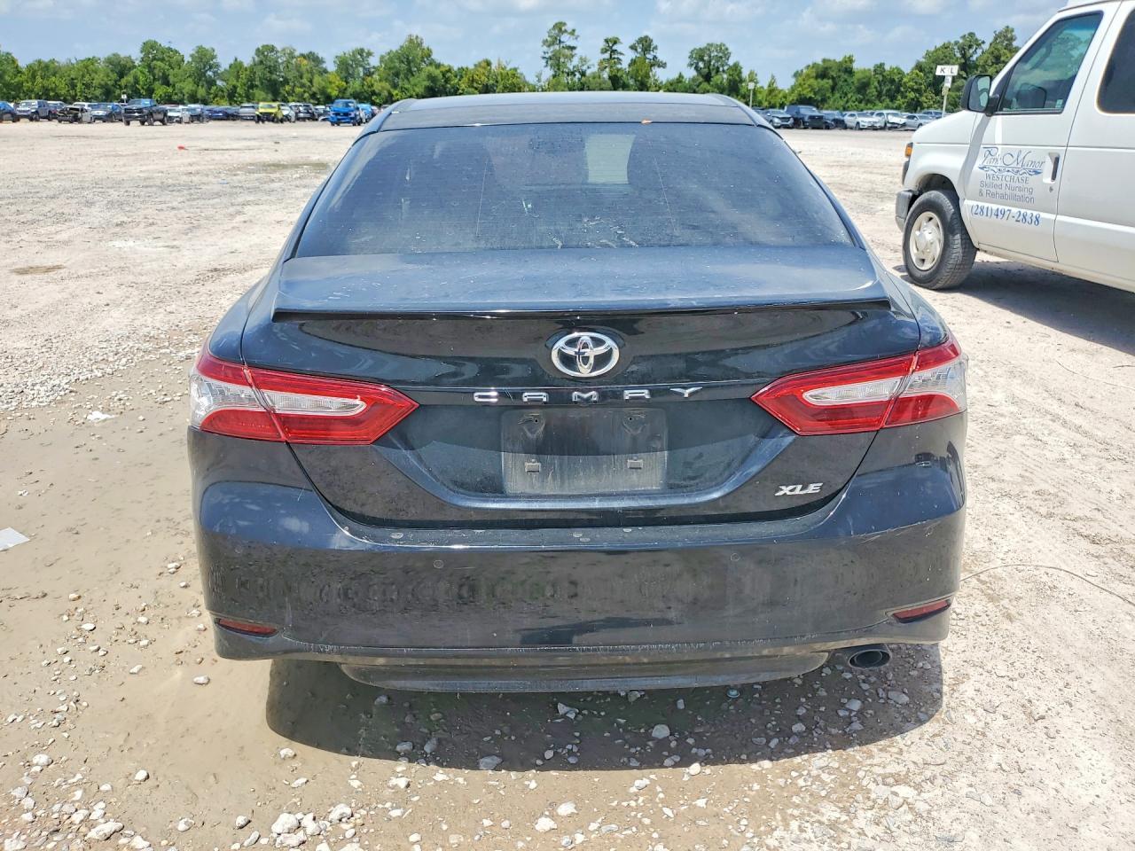 2018 Toyota Camry Xle - zdjęcie 6