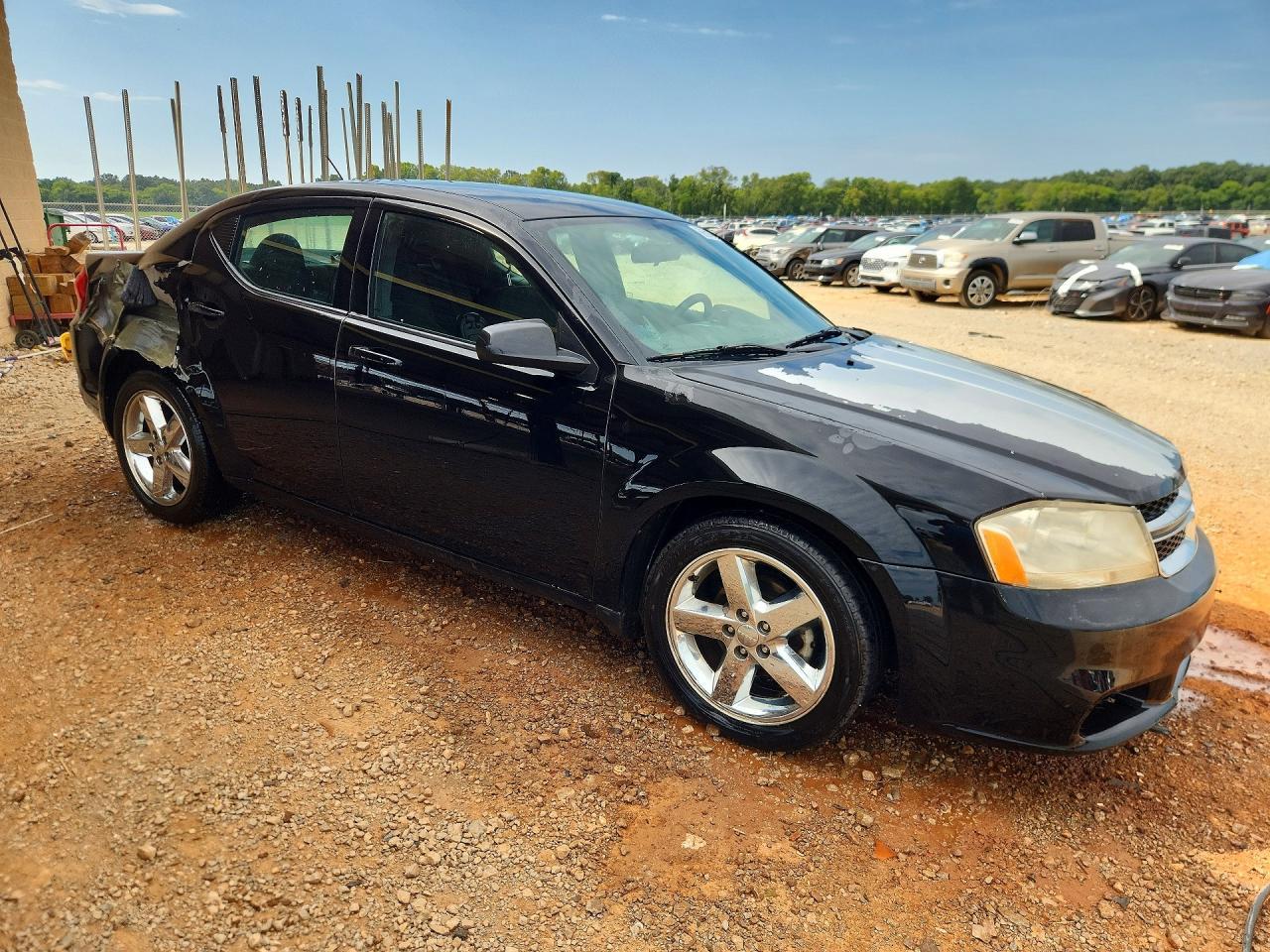 Dodge Avenger - zdjęcie 4