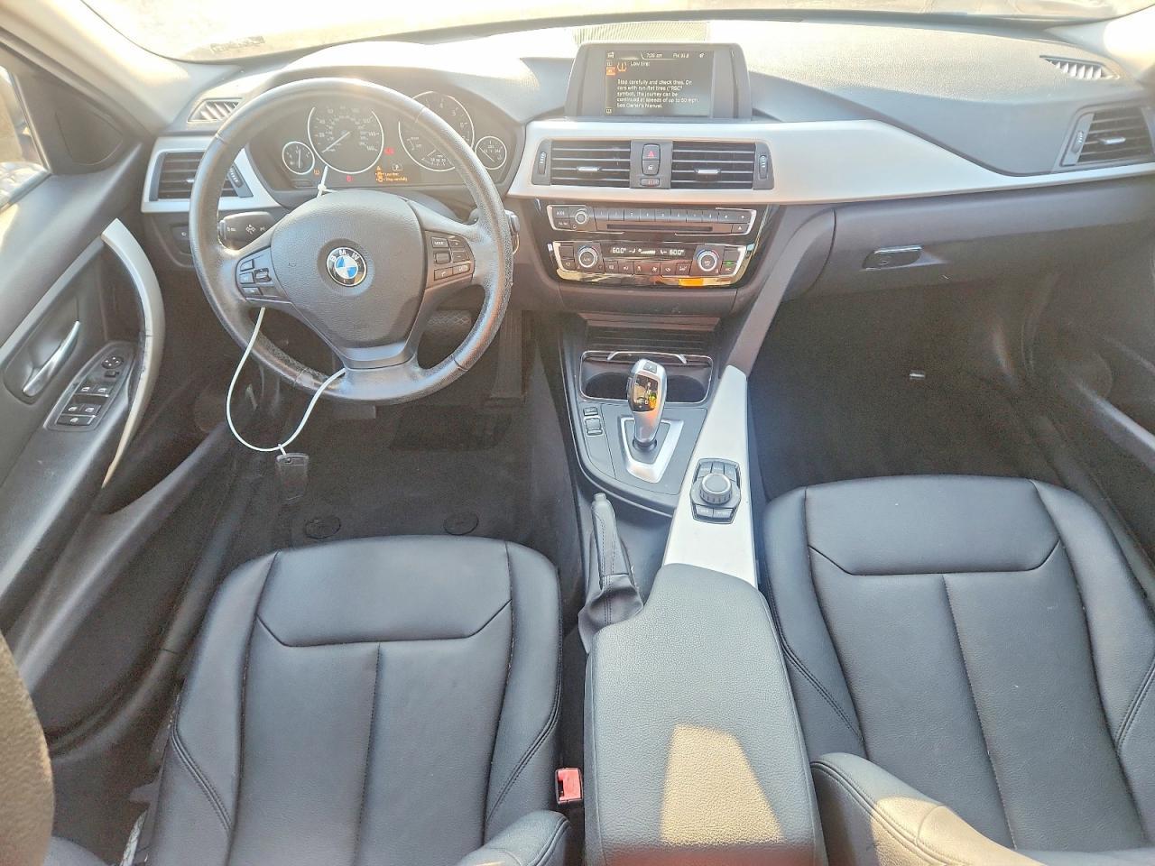 2017 BMW 320 I - zdjęcie 8