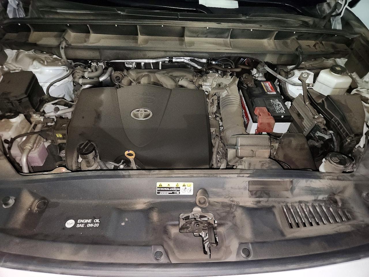 2022 Toyota Highlander Le - zdjęcie 12