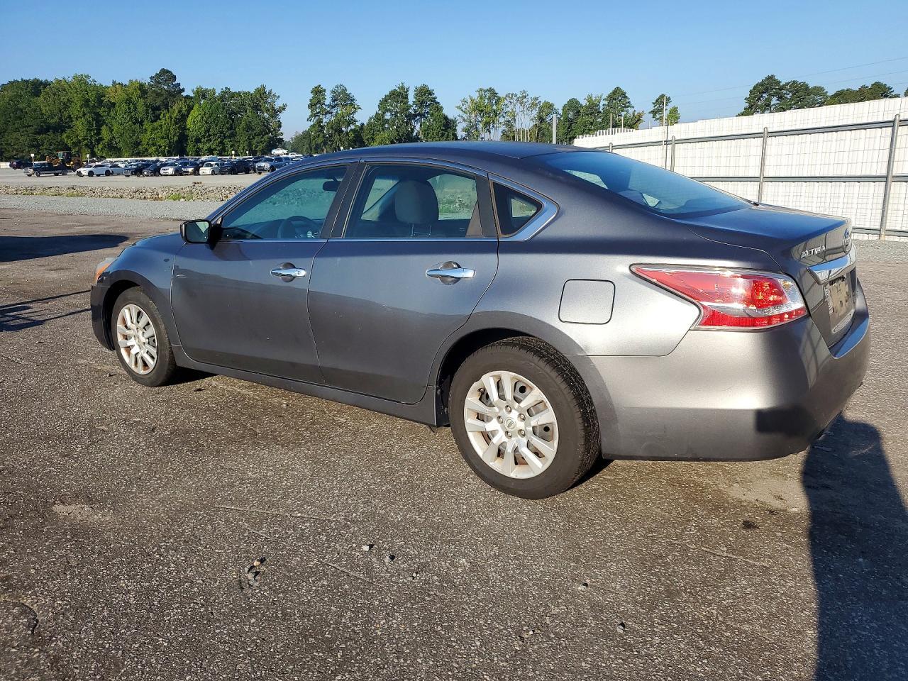 2014 Nissan Altima 2.5 - zdjęcie 2