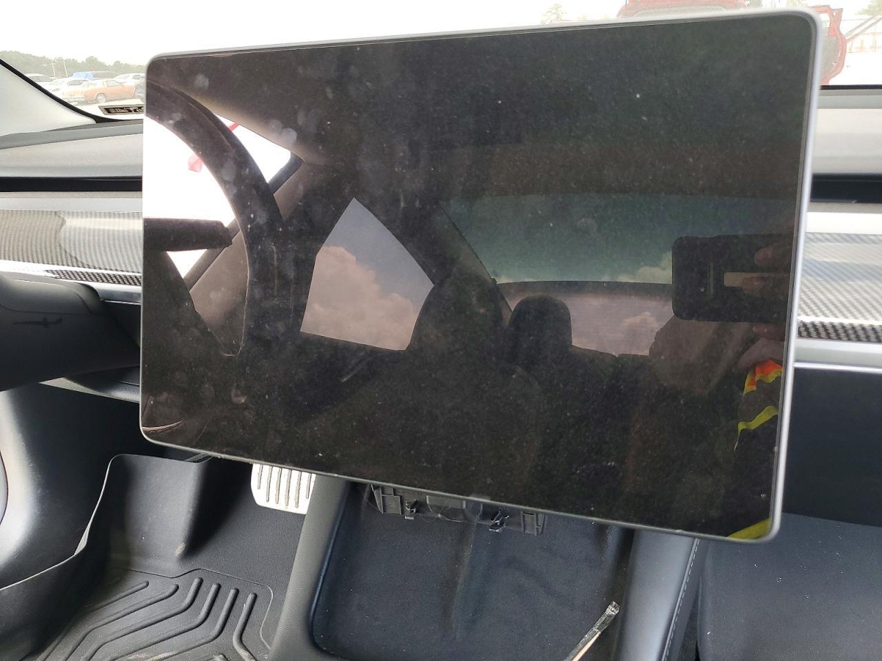 2023 Tesla Model 3 - zdjęcie 17