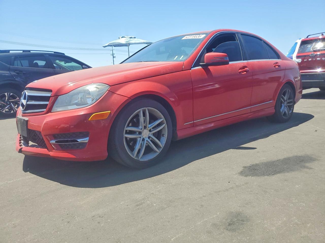 2014 Mercedes-Benz C 250 - zdjęcie główne