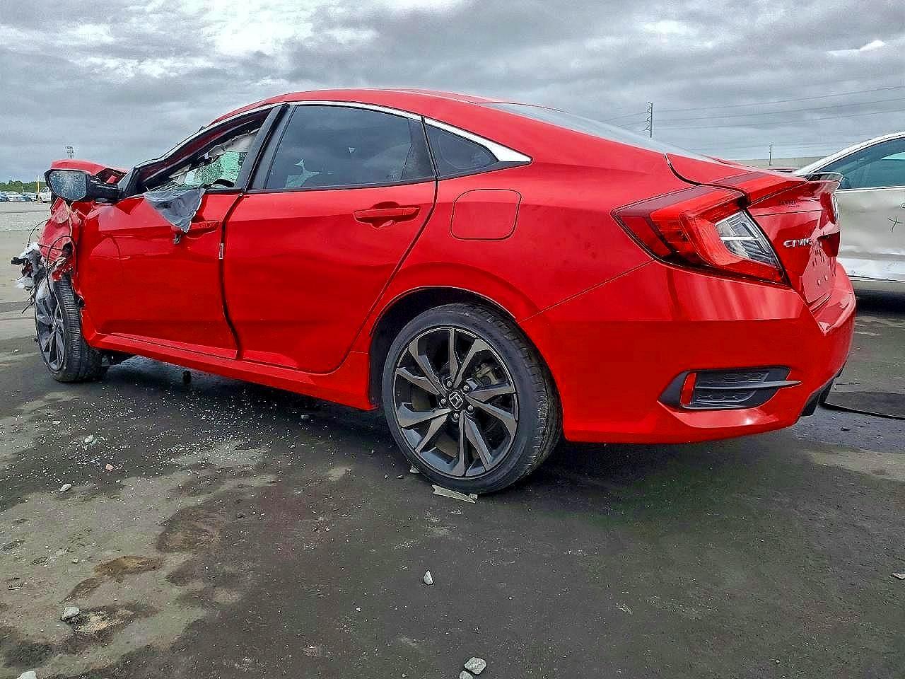 2020 Honda Civic Sport - zdjęcie 2
