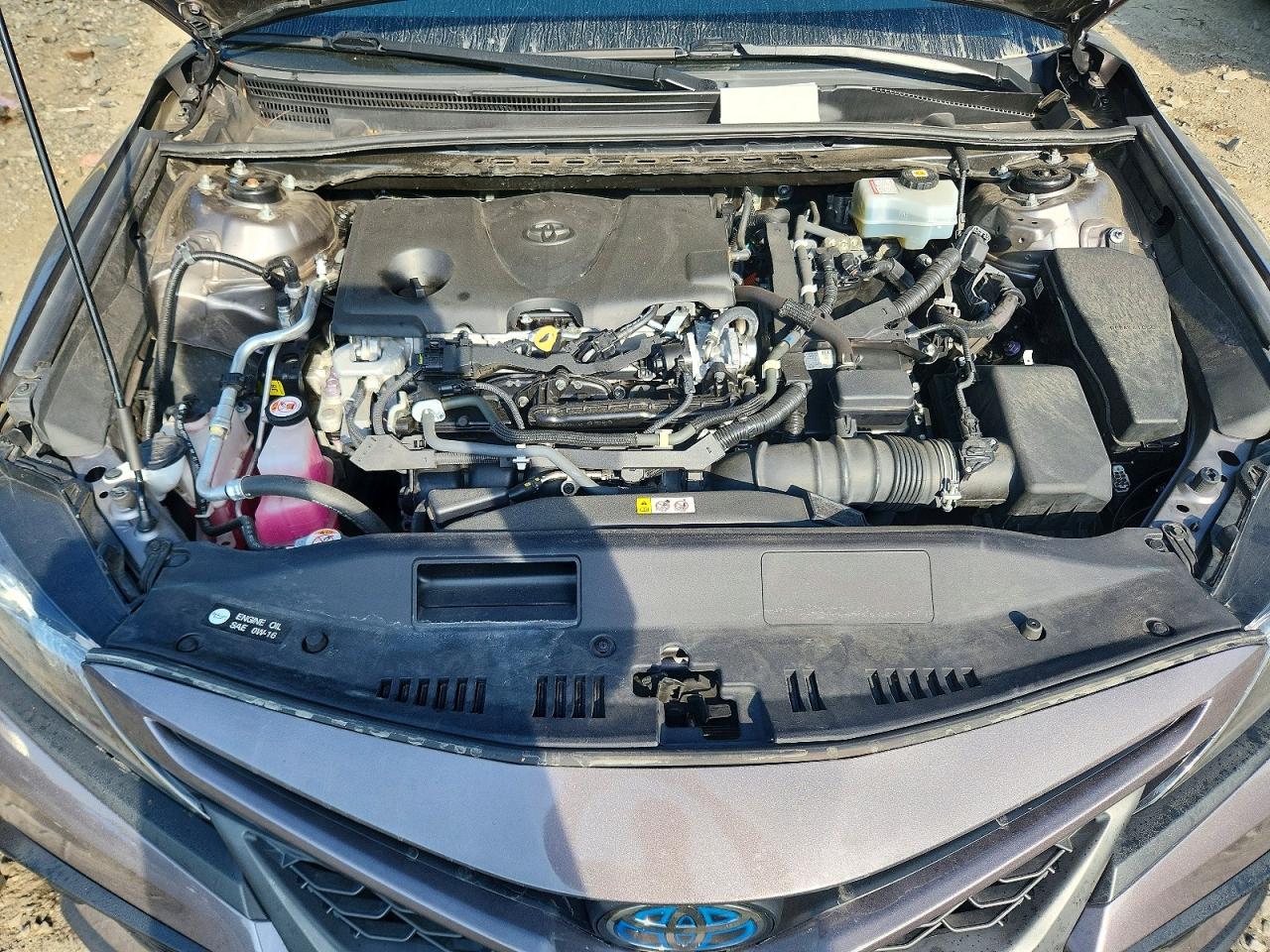 2022 Toyota Camry Hybrid Se - zdjęcie 11