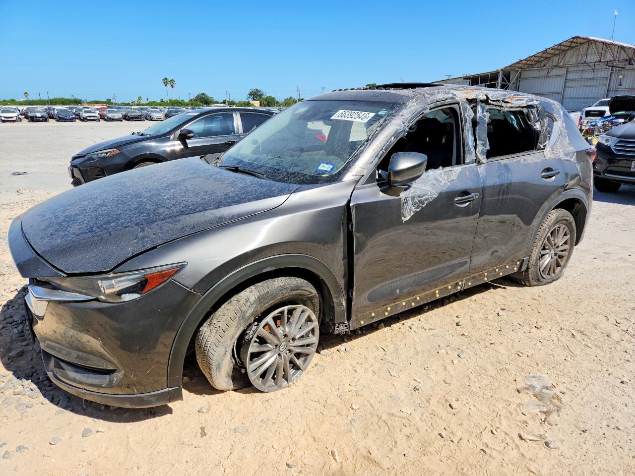 2017 Mazda Cx-5 Touring - zdjęcie główne