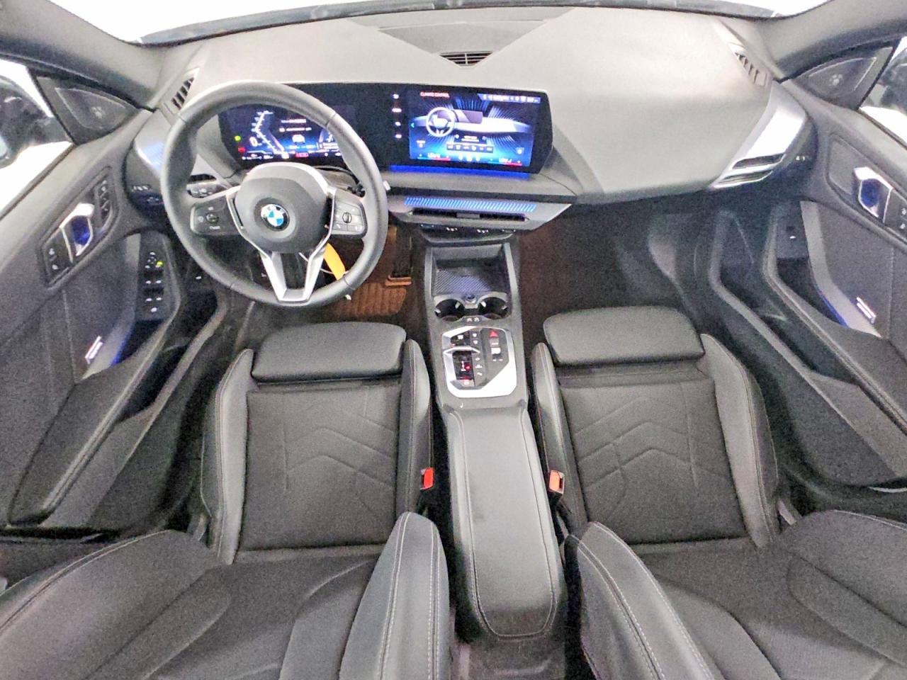 2026 BMW 228 - zdjęcie 8