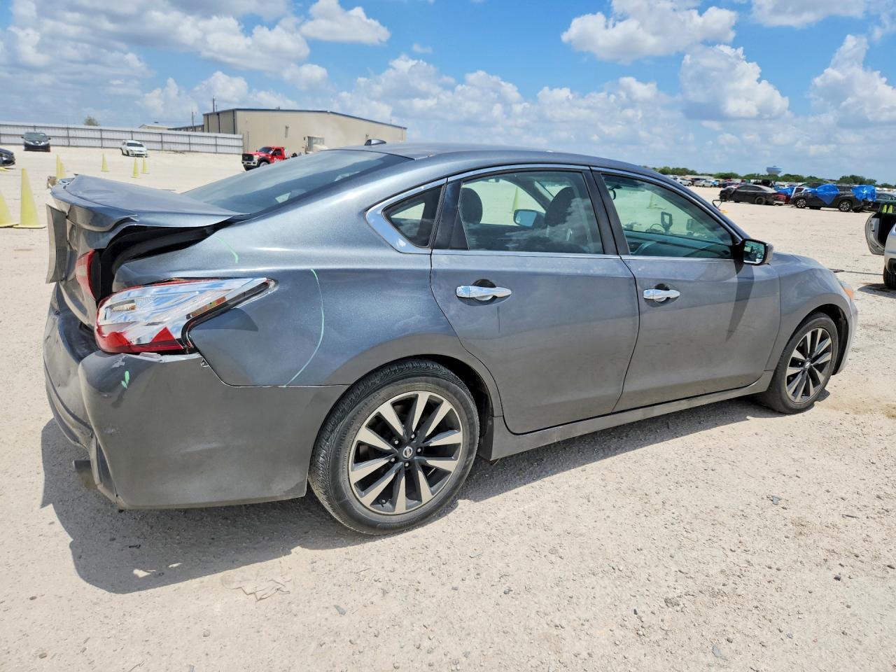 2018 Nissan Altima 2.5 Sv - zdjęcie 3