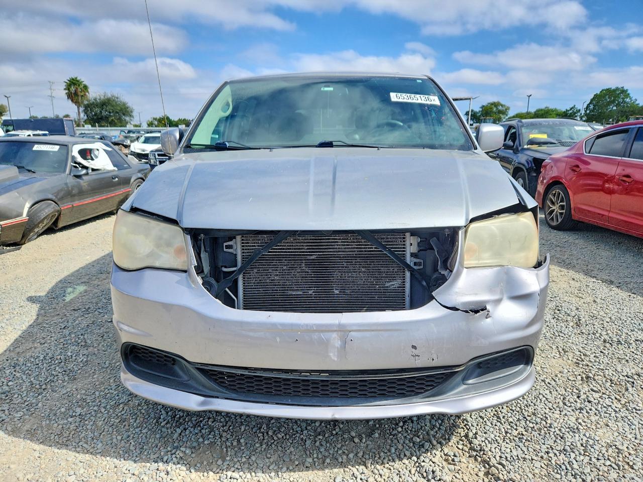 2014 Dodge Grand Caravan Sxt - zdjęcie 5