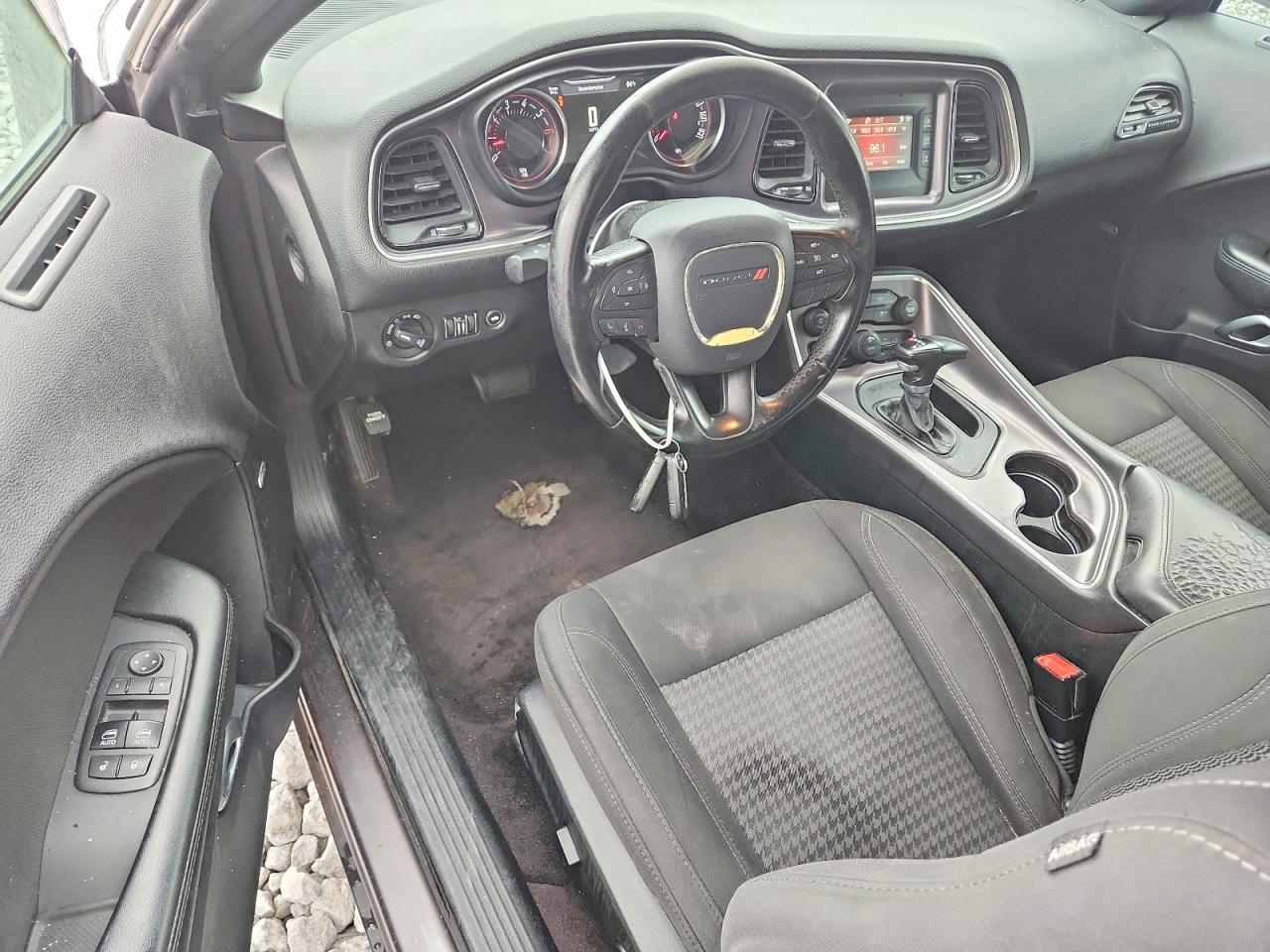 2017 Dodge Challenger R/T - zdjęcie 8