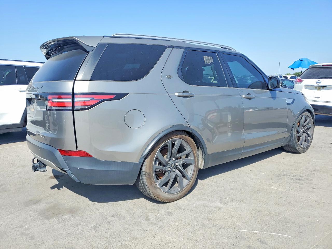 2018 Land Rover Discovery Hse - zdjęcie 3