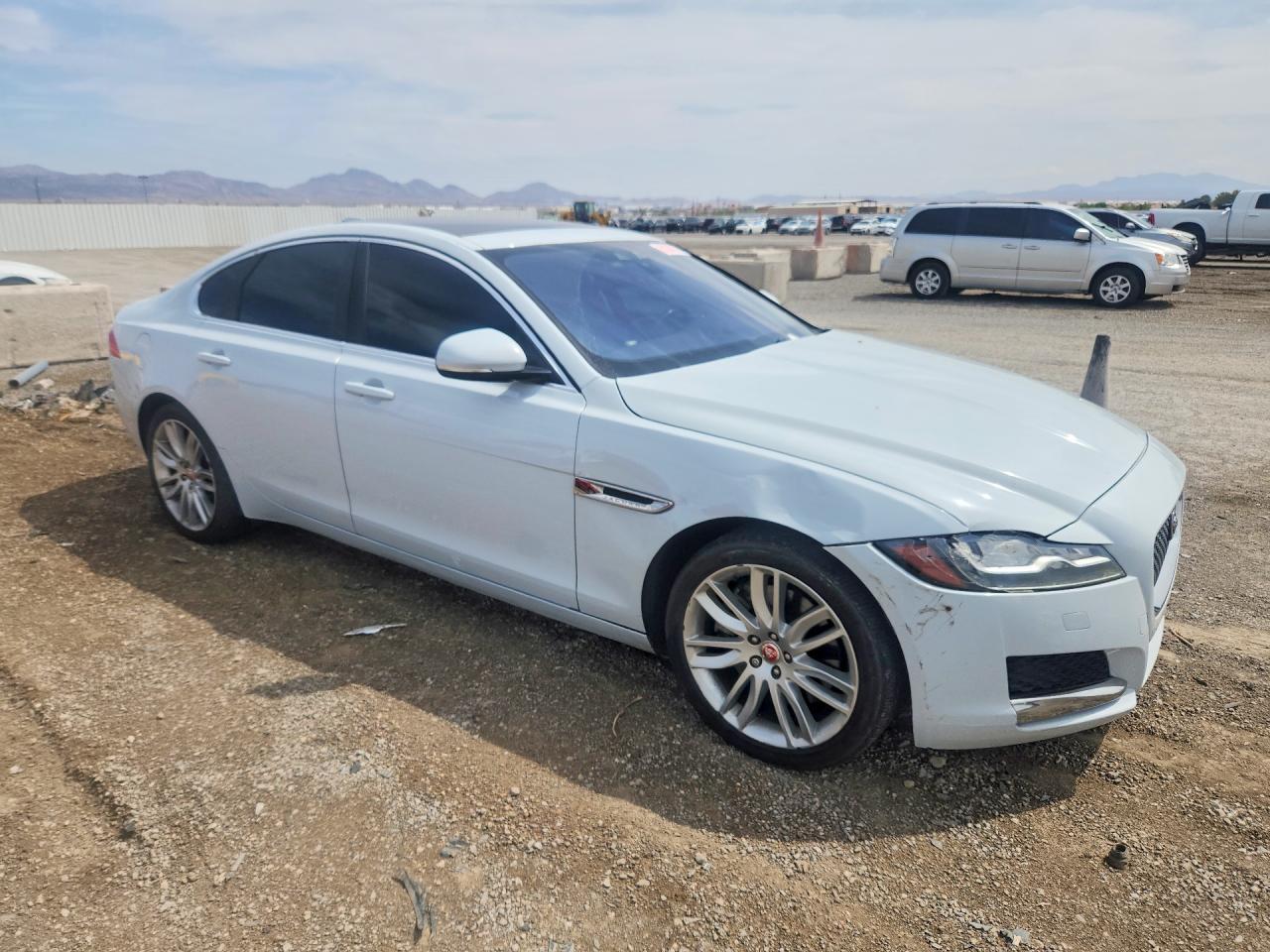 2018 Jaguar Xf Portfolio Le - zdjęcie 4