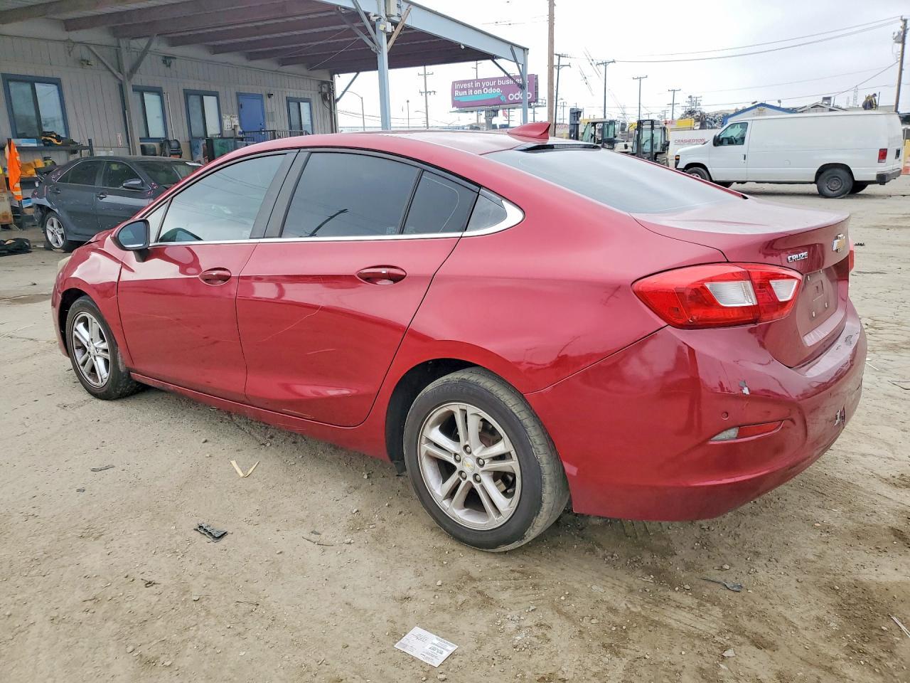 2017 Chevrolet Cruze Lt - zdjęcie 2