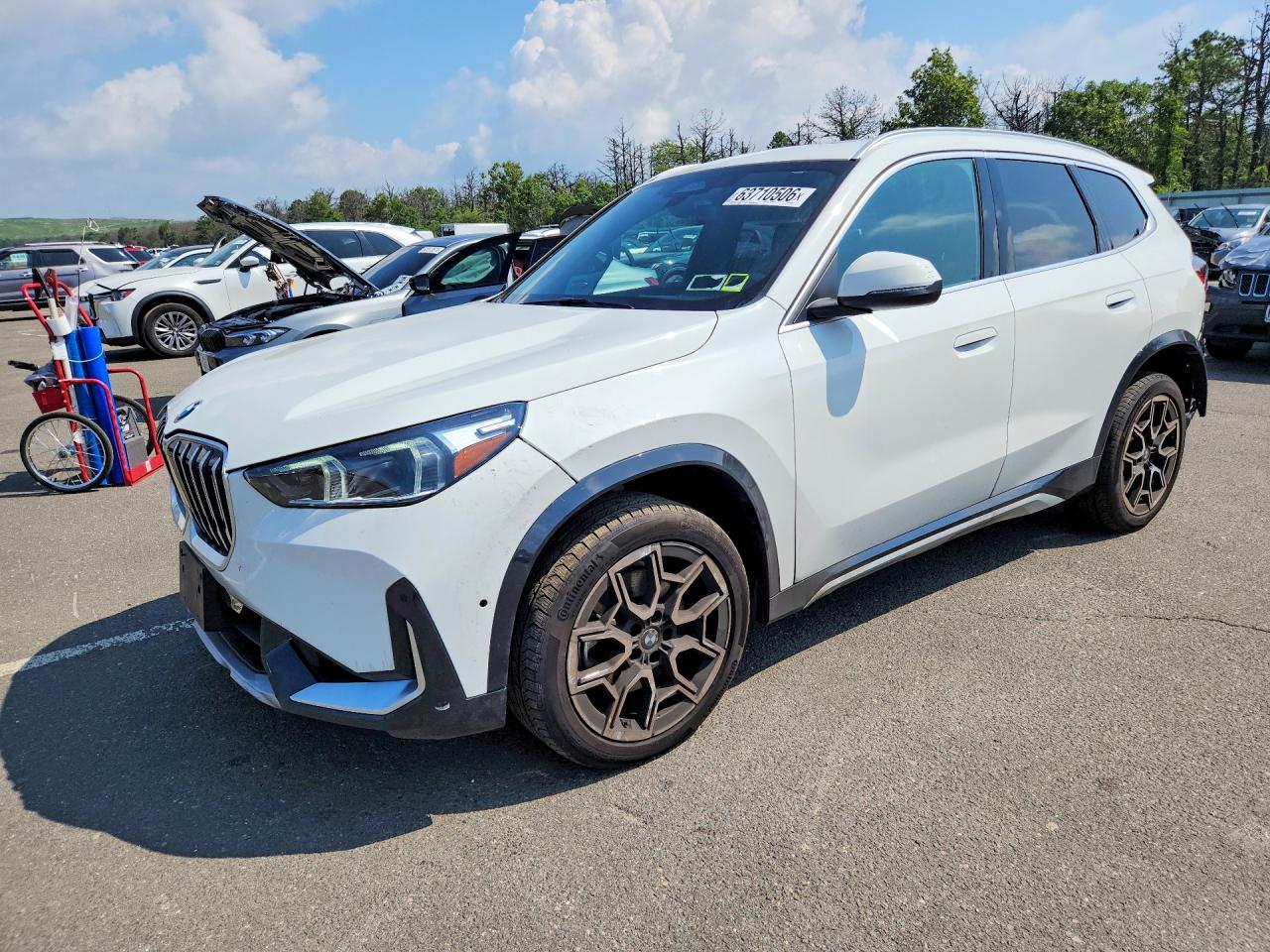 2025 BMW X1 xDrive28I - zdjęcie główne