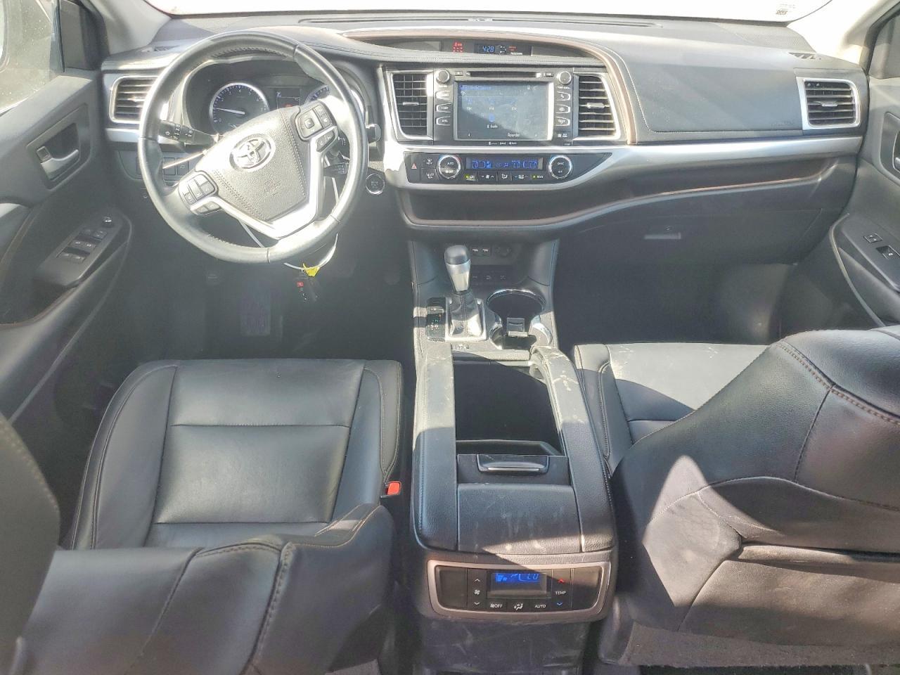 2019 Toyota Highlander Xle - zdjęcie 8