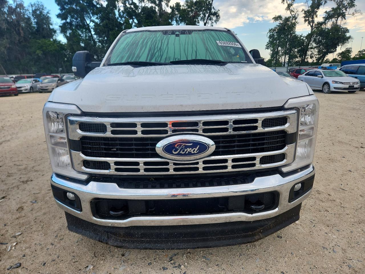 2023 Ford F350 Super Duty - zdjęcie 5