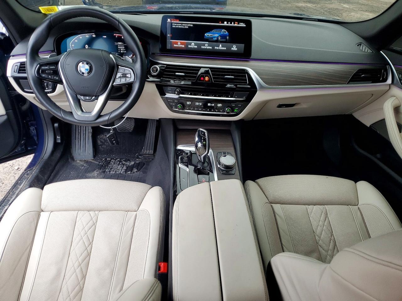 2022 BMW Seria 5 540i - zdjęcie 8