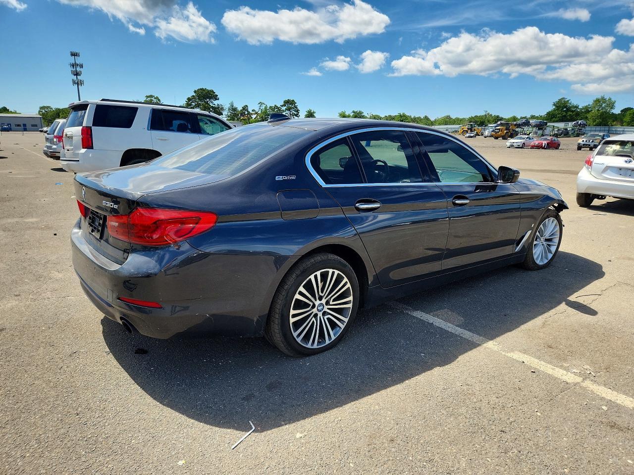 2018 BMW Seria 5 530e - zdjęcie 3