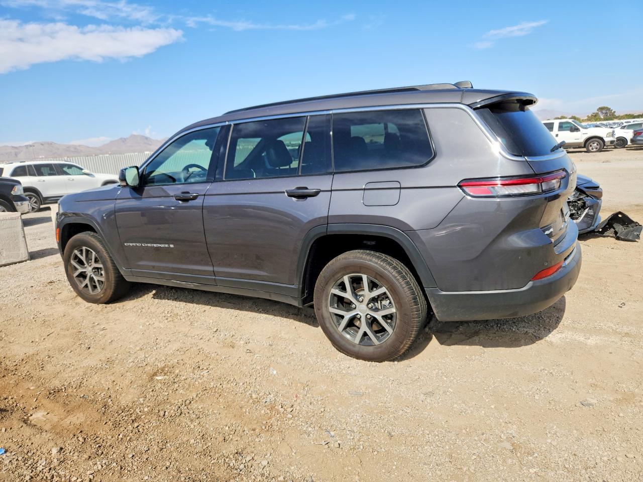 2024 Jeep Grand Cherokee L Limited - zdjęcie 2