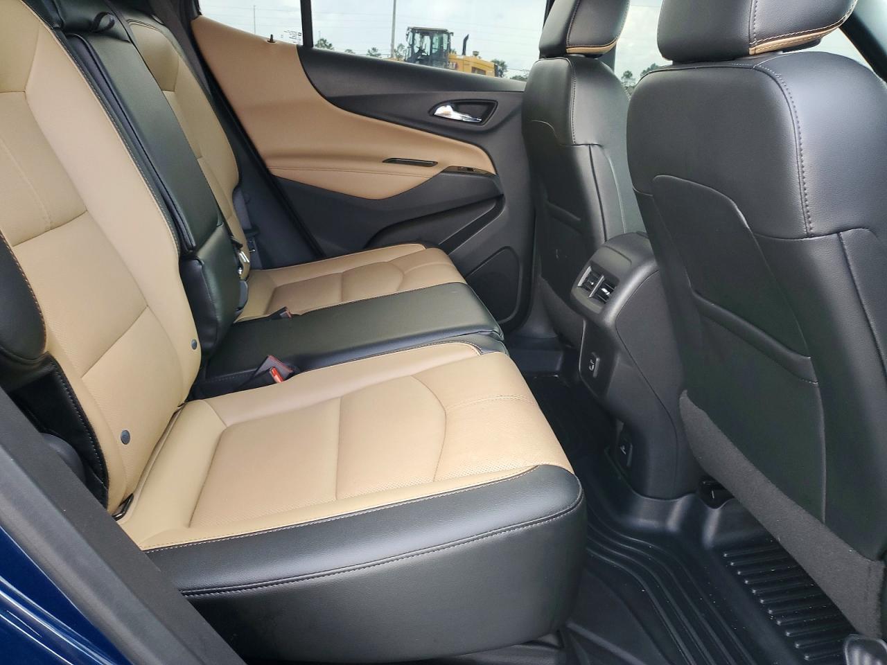 2022 Chevrolet Equinox Premier - zdjęcie 11