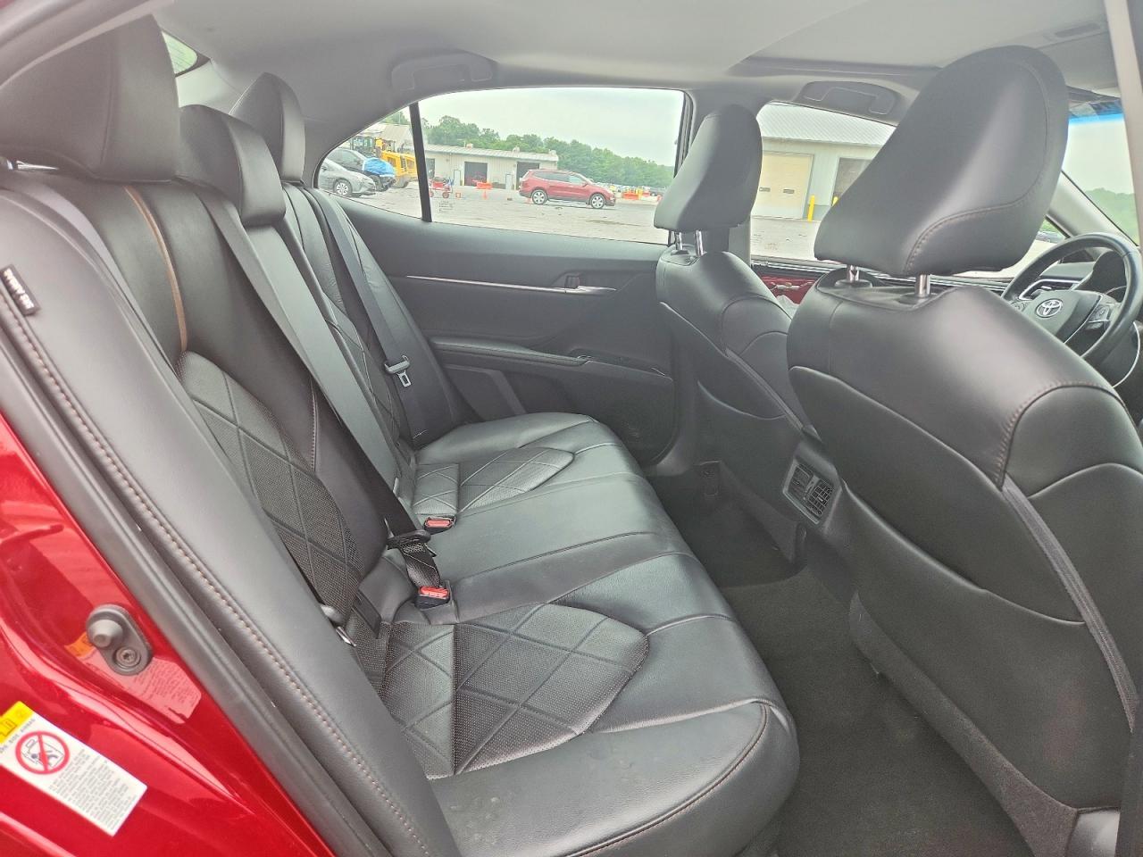 2018 Toyota Camry Hybrid Xle - zdjęcie 10