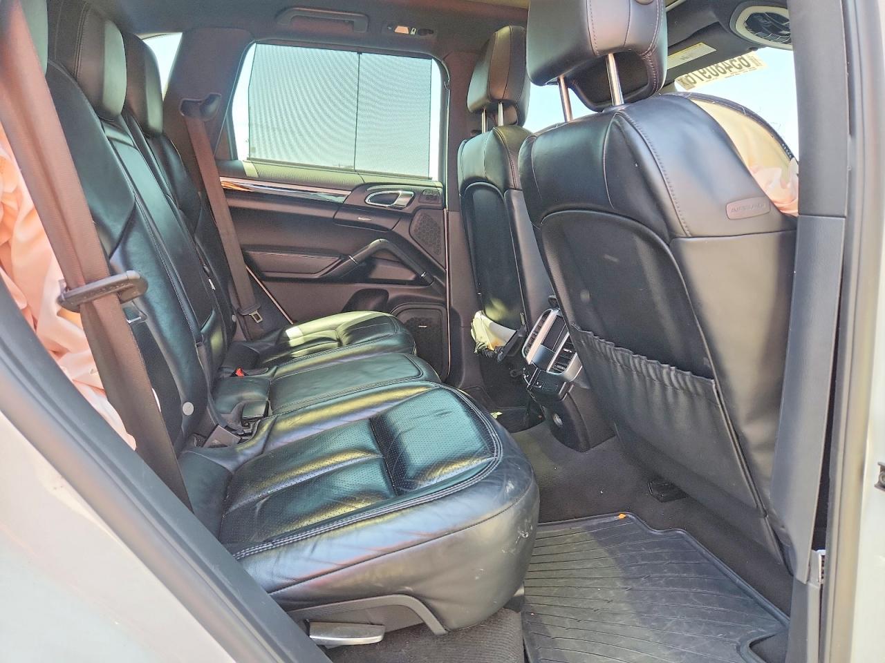 2016 Porsche Cayenne Se Hybrid - zdjęcie 11